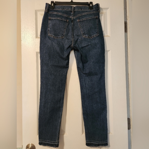 Old Navy Tall Mid-rise Boyfriend Jeans - Picture 2 of 4
